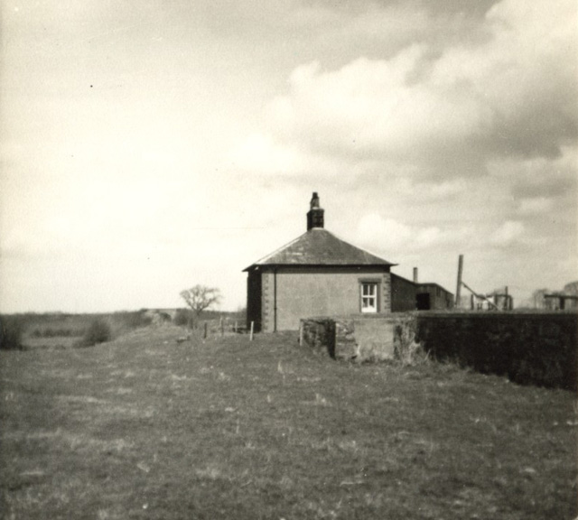 Image 4 of 12  -  103 kB