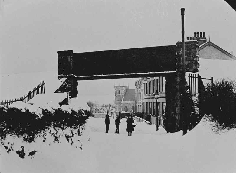 Image 2 of 10  -  27 kB