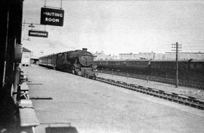 Image 4 of 6  -  25 kB