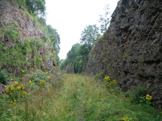 Image 43 of 58  -  85 kB